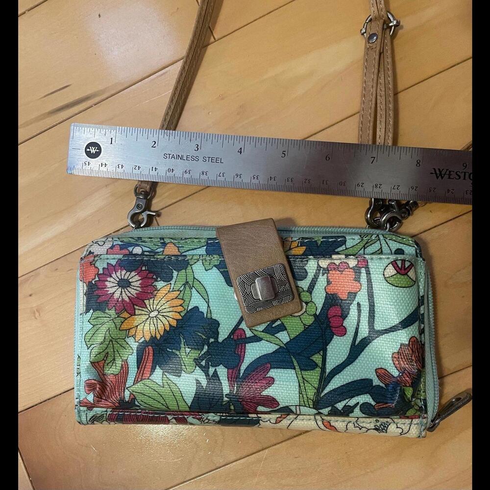 Crossbody bag